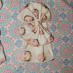 Miley Cyrus Bummies and Bow